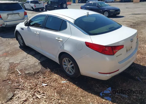 2013 Kia Optima Lx z USA, uszkodzony, nr VIN KNAGM4A76D5414752